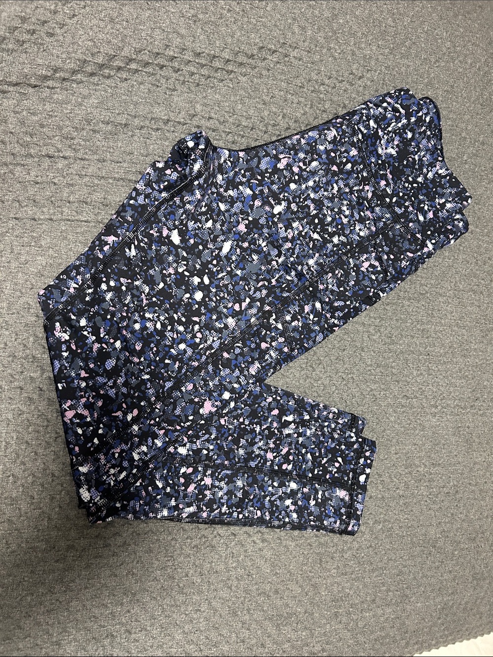 DKNY Navy Floral leggings